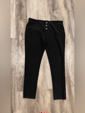 Girls' Black Button-Front Stretch Leggings